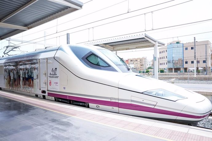 Archivo-Detail of a train during a Renfe event that brings together the Spanish Olympic basketball team that won the silver medal at the 84 Los Angeles Olympics on June 28, 2024 in Madrid, Spain.