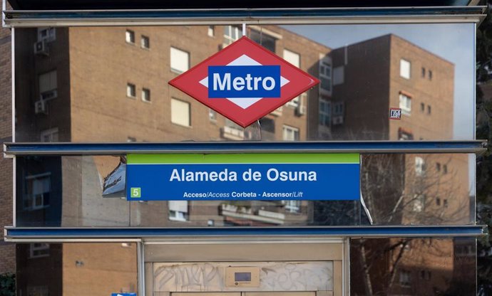 Archivo - La estación de metro Alameda de Osuna, a 31 de enero de 2024, en Madrid (España). 