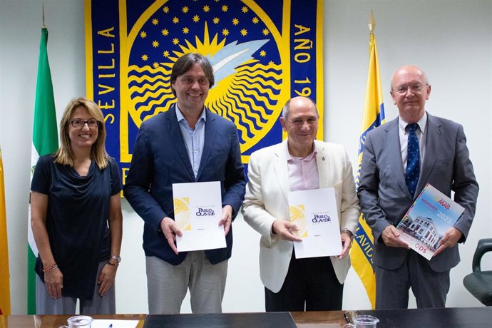 La UPO y la Fundación Más unidos por la formación y la empleabilidad.