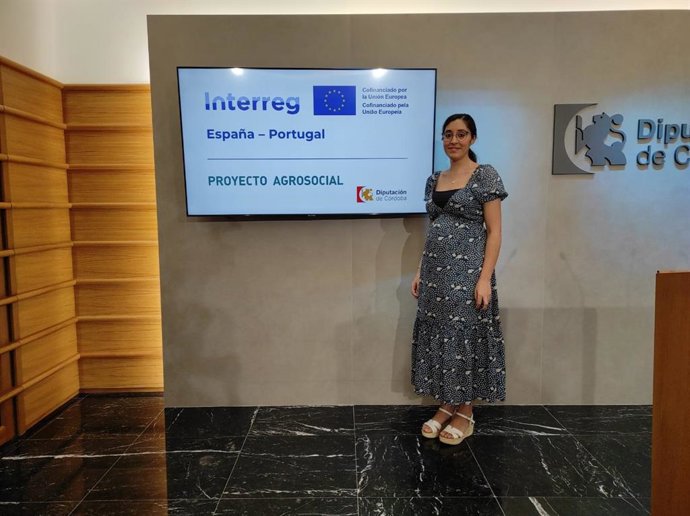 La delegada de Hacienda y Fondos Europeos en la institución provincial, Ana Rosa Ruz, en la presentación del Proyecto Agrosocial.