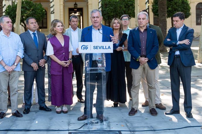 El alcalde de Sevilla, José Luis Sanz, interviene en el acto, a 10 de julio de 2024, en Sevilla.