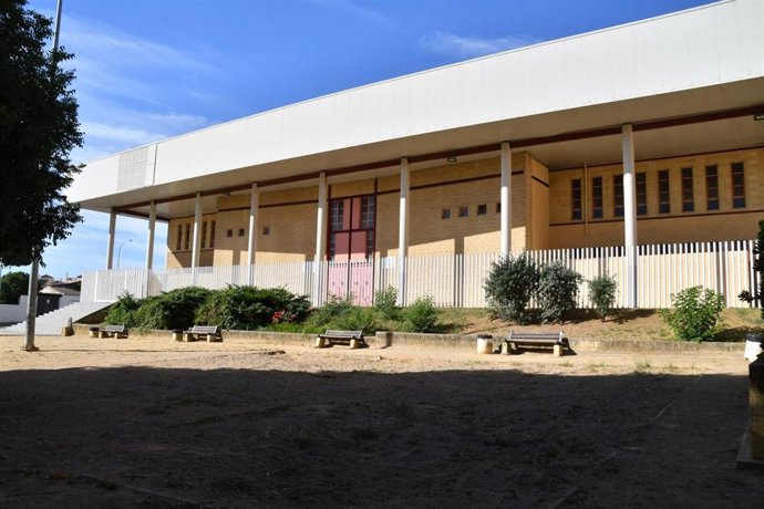 Exterior del pabellón Mascareta.