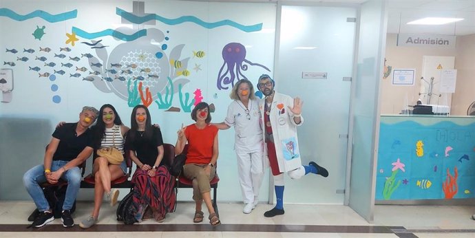 El Hospital Universitario San Rafael estrena 'Playa Sonrisa' gracias a Fundación Theodora y Novo Nordisk Spain