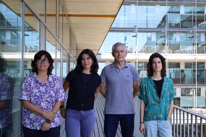 Investigadores que han participado en el estudio que ha encontrado microproteínas en tumores hepáticos o de hígado que permitirán crear vacunas contra el cáncer