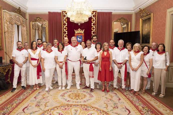 Entrega del San Fermín de Oro del XXII Concurso Internacional de Fuegos Artificiales.