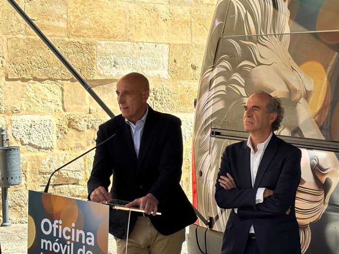 El alcalde de León durante su intervención en el acto de la FELE.