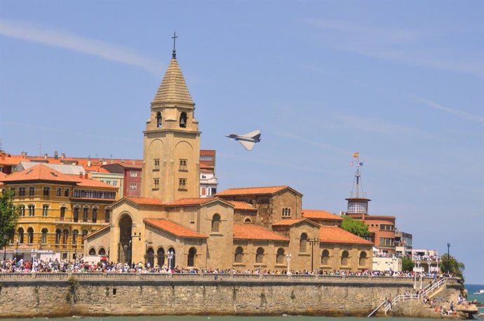 Archivo - Festival aéreo de Gijón