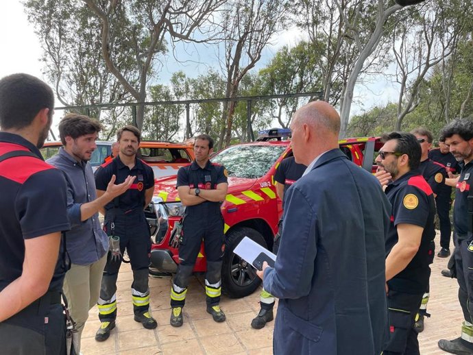 El Ayuntamiento de València refuerza el parque de bomberos del Saler e inicia una campaña informativa para prevenir incendios