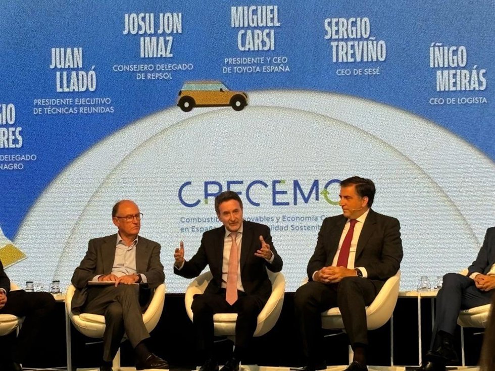 Economía.- Imaz (Repsol): "Prohibir el motor de combustión en Europa en 2035 es un error profundo y no se va a producir"