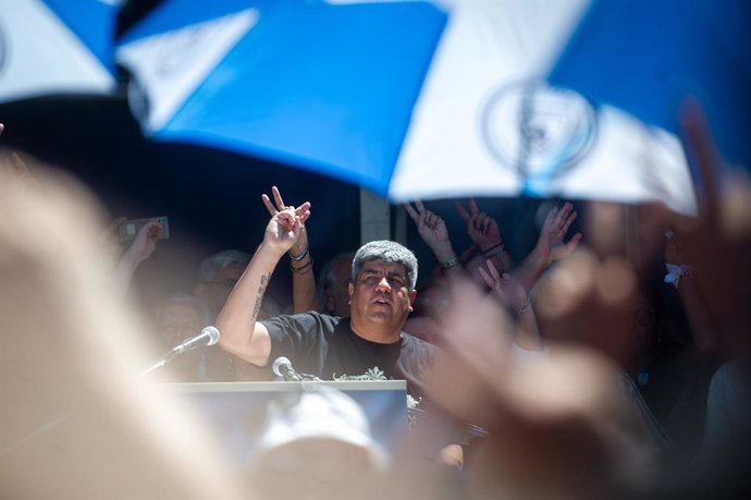 Archivo - 24 January 2024, Argentina, Buenos Aires: Pablo Moyano, Representative of the Argentinian trade union CGT, speaks during a demonstration against the reform plans of President Javier Milei.