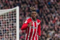 Iniesta: "Nico Williams daría otro punto de nivel al Barça"