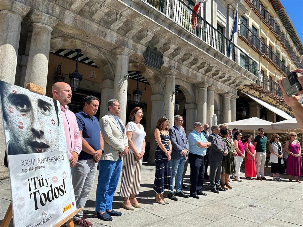 Minuto de Silencio en homenaje a Miguel Ángel Blanco, en Segovia.