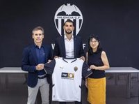 Rafa Mir regresa al Valencia cedido por el Sevilla