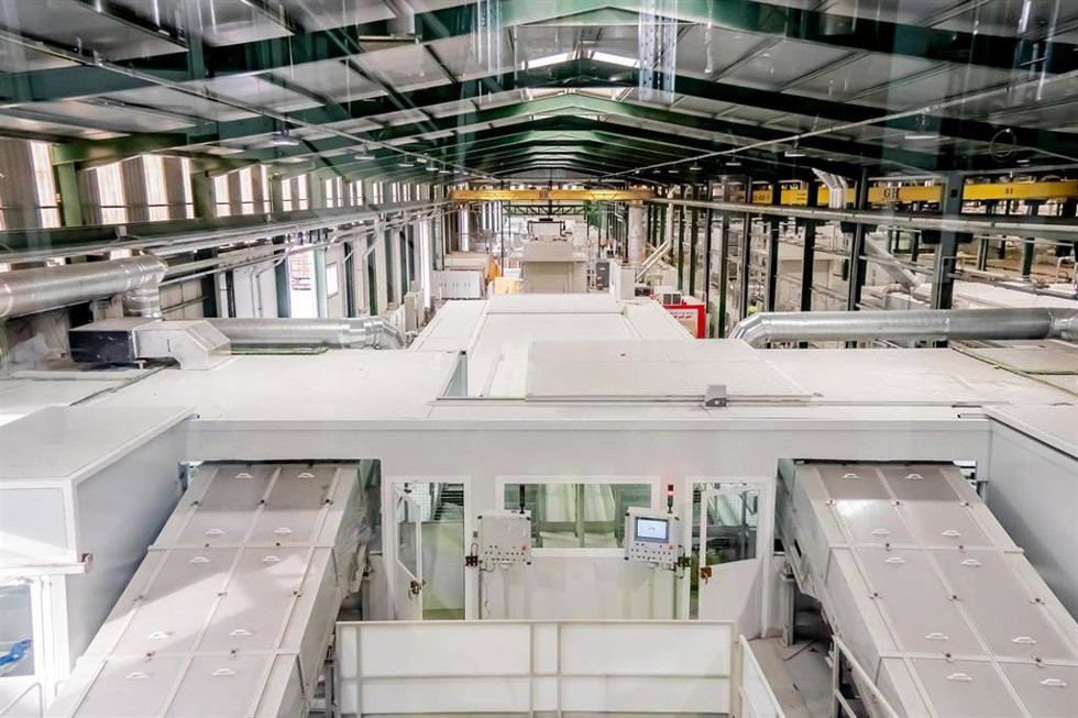 Archivo - Interior de la planta de Silestone de Cosentino en Cantoria (Almería)