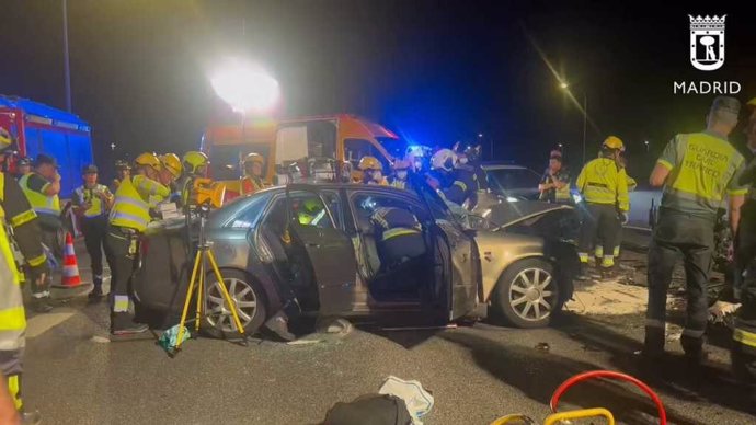 El 'kamikaze' que impactó contra otro coche anoche en M-40 circuló más de 5 kilómetros en sentido contrario