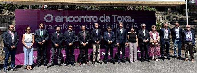 Xunta y Gobierno apuestan en A Toxa por la inteligencia artificial y por la transformación digital de empresas gallegas .