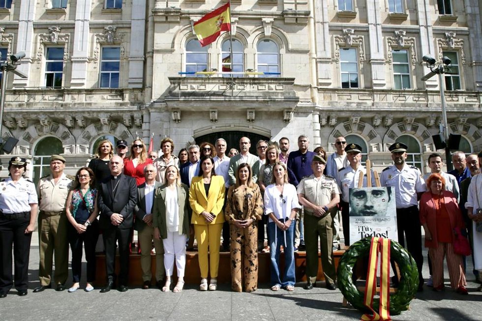 Santander recuerda a Miguel Ángel Blanco en el 27 aniversario de su asesinato
