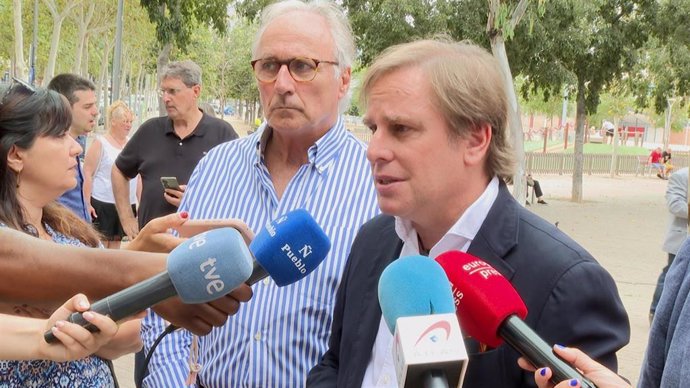 El portavoz de Vox en el Parlament, Joan Garriga, en el homenaje a Miguel Ángel Blanco