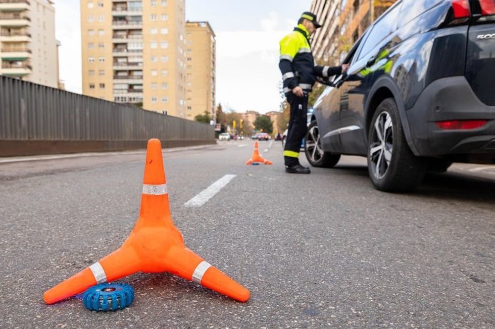 Control de Policía Local en Zaragoza.