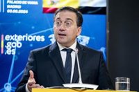 Albares traslada el apoyo y solidaridad de España a la embajadora de EEUU: "La democracia se decide con votos en urnas"