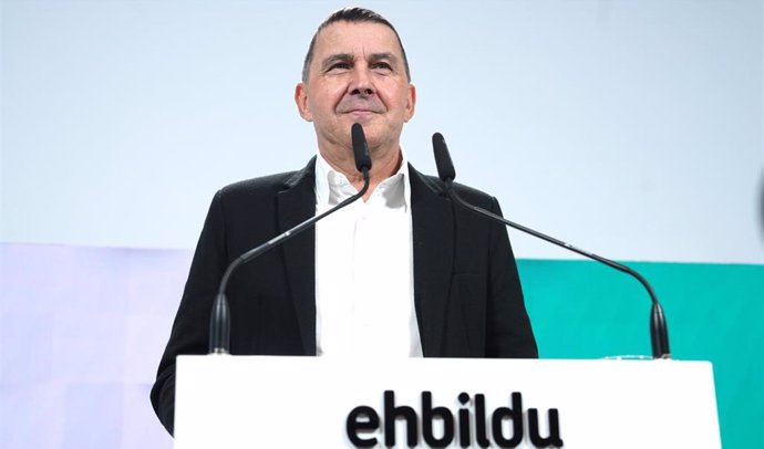 Archivo - El coordinador general de EH Bildu, Arnaldo Otegi