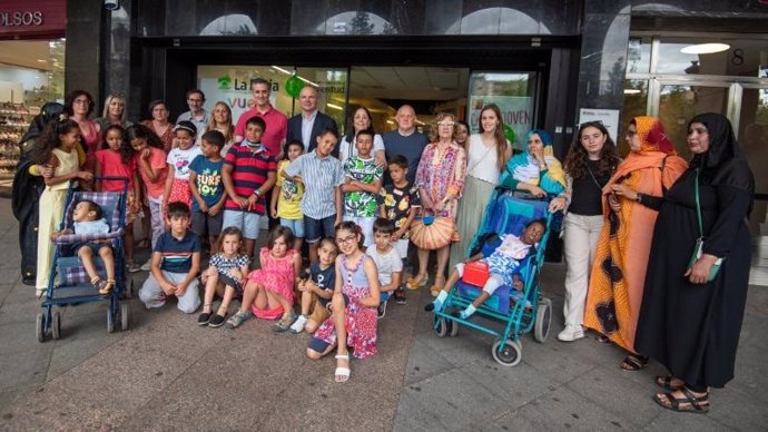 Una veintena de niños y niñas saharauis llegan a La Rioja a través del programa 'Vacaciones en paz'