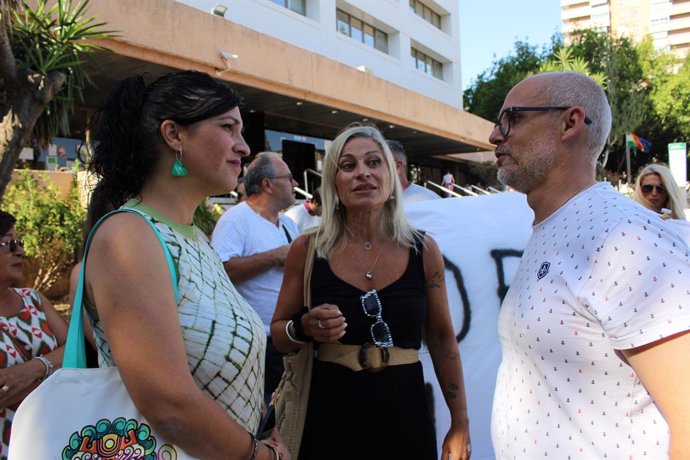 IU muestra apoyo a  los trabajadores del Hotel Guadalpín Banús de Marbella