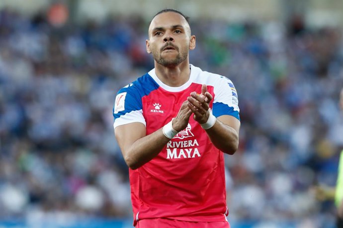 Archivo - Martin Braithwaite of RCD Espanyol gestures during the Spanish League, LaLiga Hypermotion, football match played between CD Leganes and RCD Espanyol at Butarque stadium on April 12, 2024 in Leganes, Madrid, Spain.