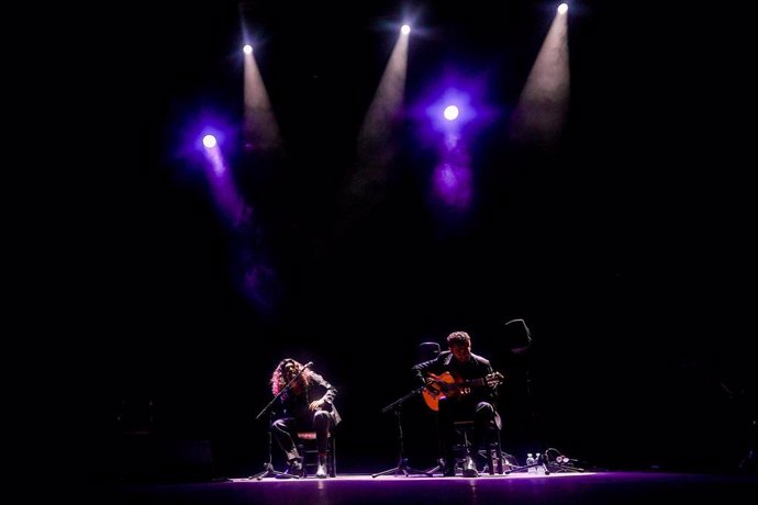 El cantaor Israel Fernández durante una actuación.