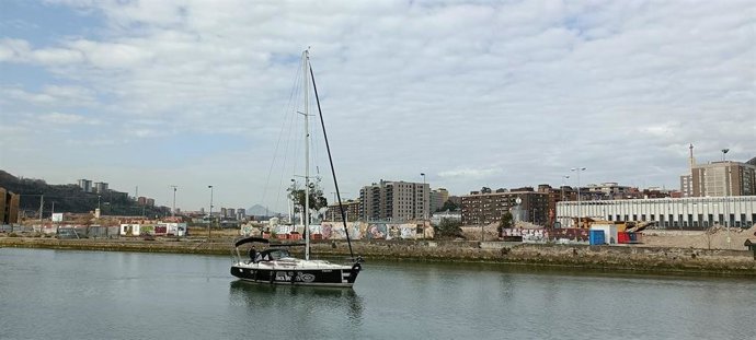 Archivo - Nubes bajas en Euskadi  i