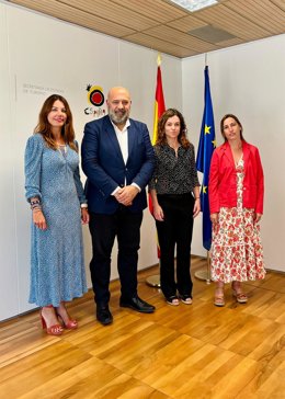 El alcalde de Palma, Jaime Martínez, y la secretaria de Estado de Turismo, Rosario Sánchez.