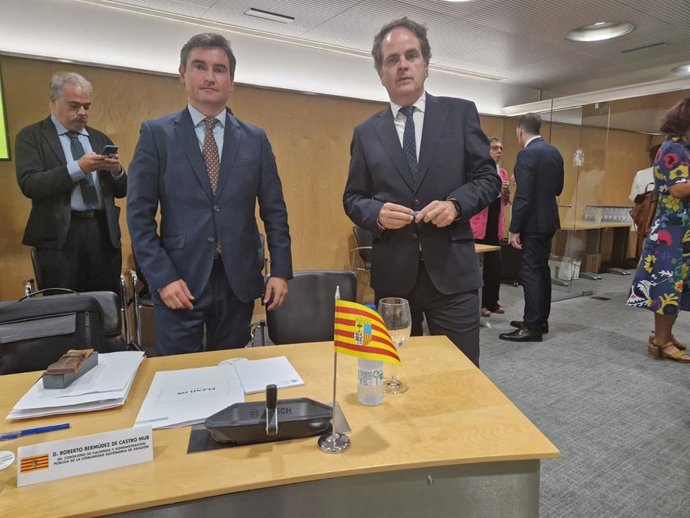 El consejero de Hacienda, Interior y Administración Pública del Gobierno de Aragón, Roberto Bermúdez de Castro.