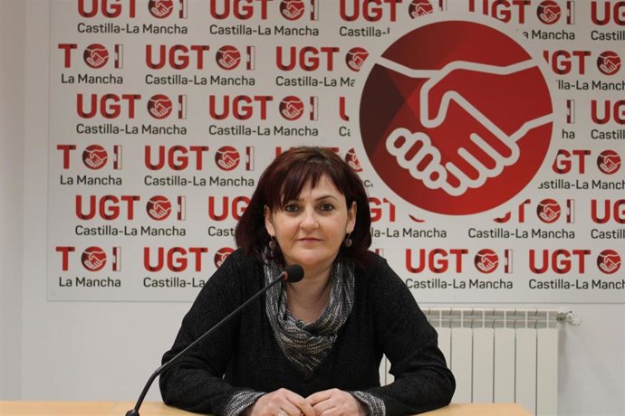 Archivo - La secretaria regional de Empleo de UGT, Isabel Carrascosa.