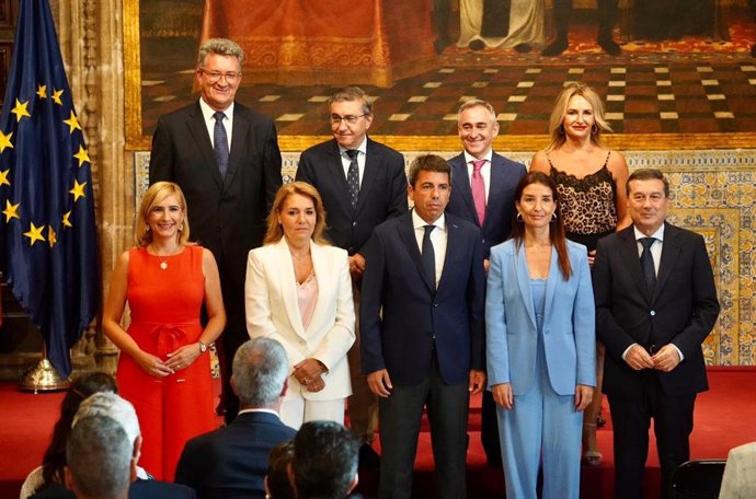 Presa de possessió dels nous consellers al Palau de la Generalitat