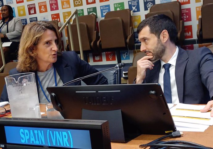 El ministro de Derechos Sociales, Consumo y Agenda 2030, Pablo Bustinduy, junto a la ministra para la Transición Ecológica y el Reto Demográfico de España, Teresa Ribera, presentan el Examen Nacional Voluntario de España Agenda 2030 en la ONU