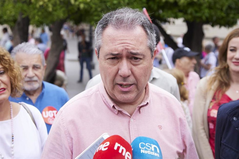 Archivo - El secretario general del PSOE de Andalucía, Juan Espadas, en una imagen de archivo.