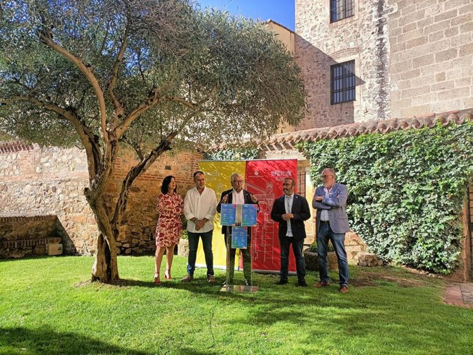 Presentación de la XXIV Feria Rayana que se celebra del 26 de julio al 4 de agosto en Idanha-a-Nova (Portugal)