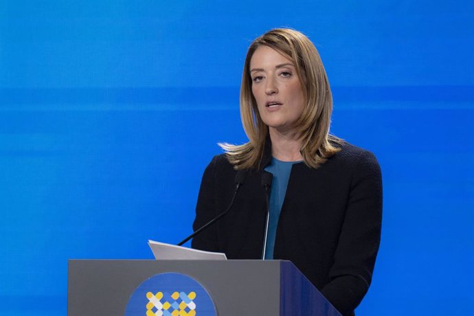 Archivo - May 9, 2024, Kiev, Kyiv Oblast, Ukraine: European Parliament President Roberta Metsola delivers remarks at the Second International Summit of Cities and Regions on Europe Day, May 9, 2024, in Kyiv, Ukraine.