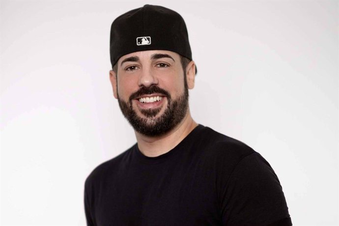 El propósito de Txiki Bastida, es hacer feliz a la gente a través del baile