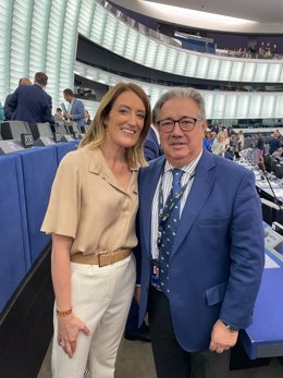 La eurodiputada del Partido Popular y ex consejera andaluz Carmen Crespo junto a Juan Ignacio Zoido