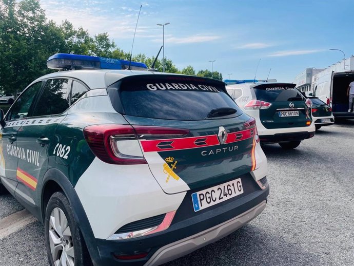 Vehículos de la Guardia Civil.