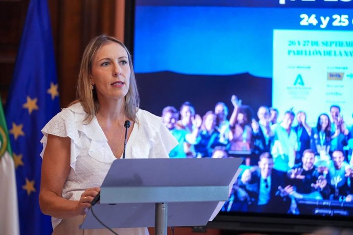 La viceconsejera de Universidad, Investigación e Innovación, Lorena Garrido.