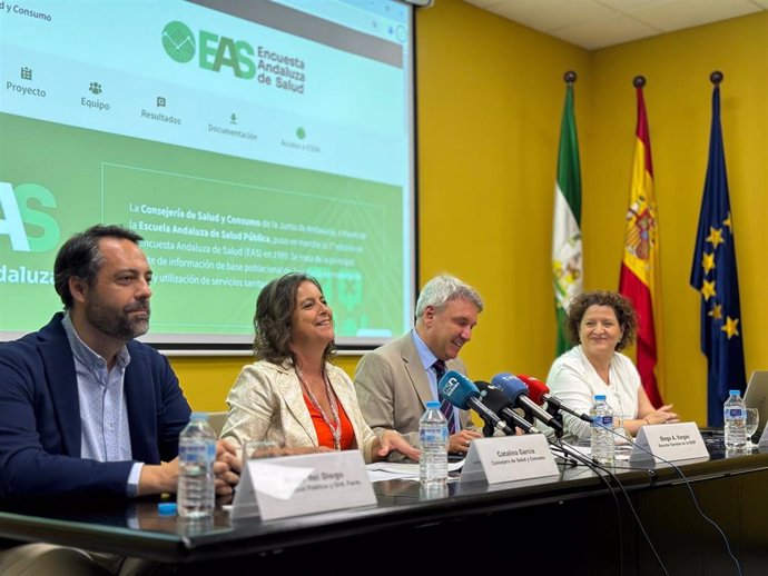 La consejera de Salud y Consumo de la Junta de Andalucía, Catalina García, en la presentación de la VI edición de la Encuesta Andaluza de Salud.