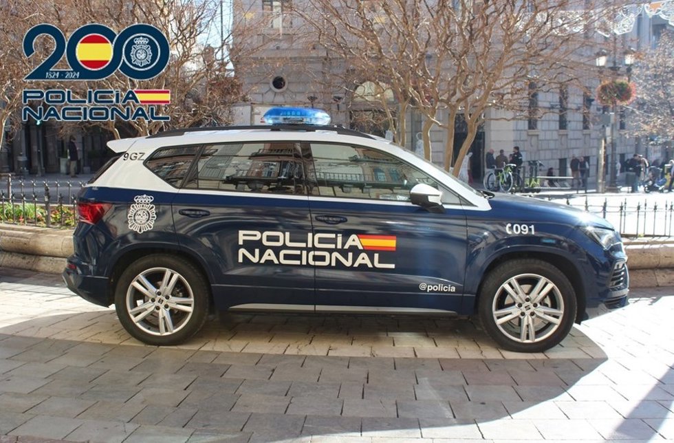 Vehículo de la Policía Nacional.
