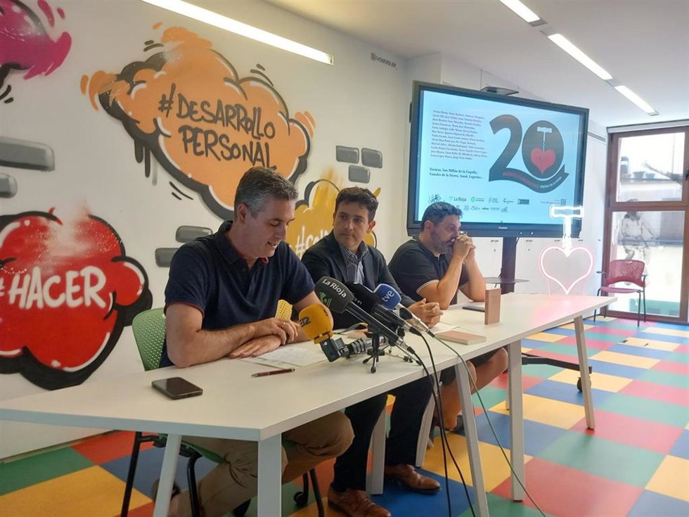 La XX edición de 'Agosto Clandestino' llega al mundo rural para acercar la literatura y la poesía a todos los espacios
