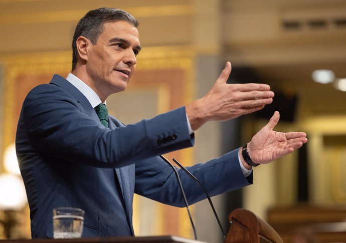 El presidente del Gobierno, Pedro Sánchez, interviene durante una sesión extraordinaria en el Congreso de los Diputados, a 17 de julio de 2024, en Madrid (España).