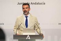 Fernández-Pacheco: El PSOE-A vuelve a "abrir su sede a la mentira con Chaves en el atril y Espadas aplaudiendo"