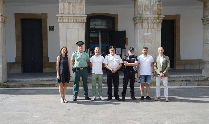 El alcalde de Siero, Ángel García, participa en la coordinación del dispositivo de seguridad para El Carmín de La Pola