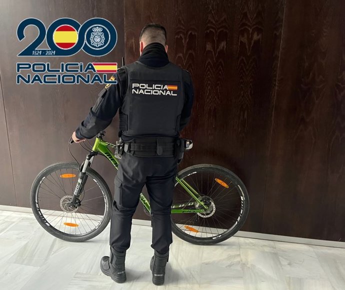 Bicicleta recuperada por la Policía Nacional.