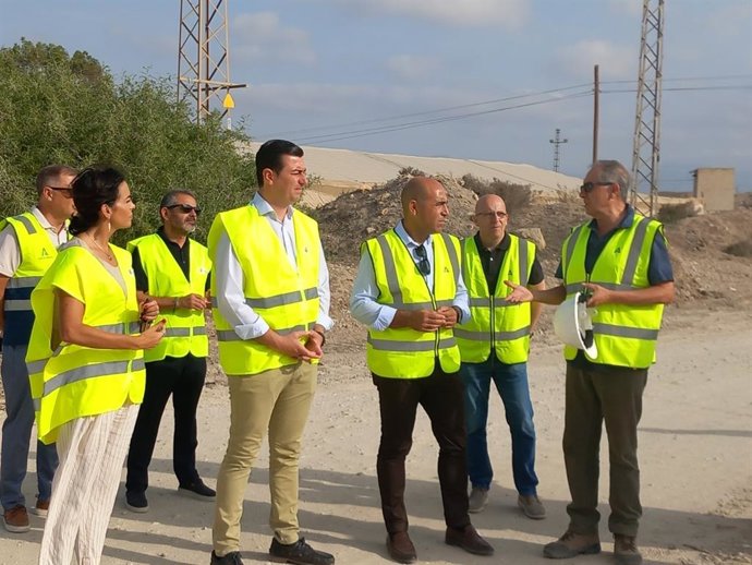 Visita a los trabajos de restauración de los cauces del municipiode Níjar.